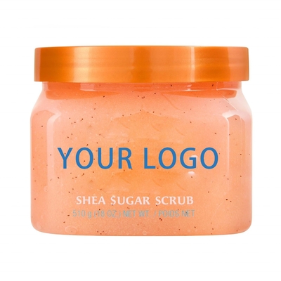 Débarrassez-vous des cellules mortes de la peau avec notre gommage à base de sel de mer et de lait de coco
