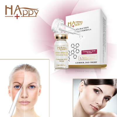 Relancez votre peau avec notre sérum anti-âge certifié GMPC infusé d'acide hyaluronique