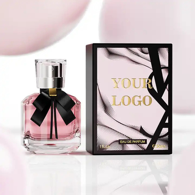 Famille de parfums frais dans le spray corporel avec l'huile de parfum de concepteur